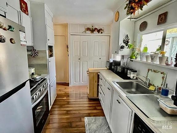 5th image of 17 Oceano Place