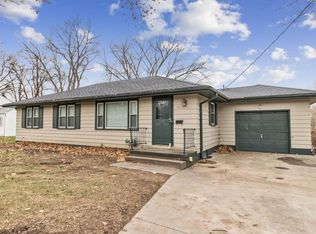 1116 8th St, West Des Moines, IA 50265
