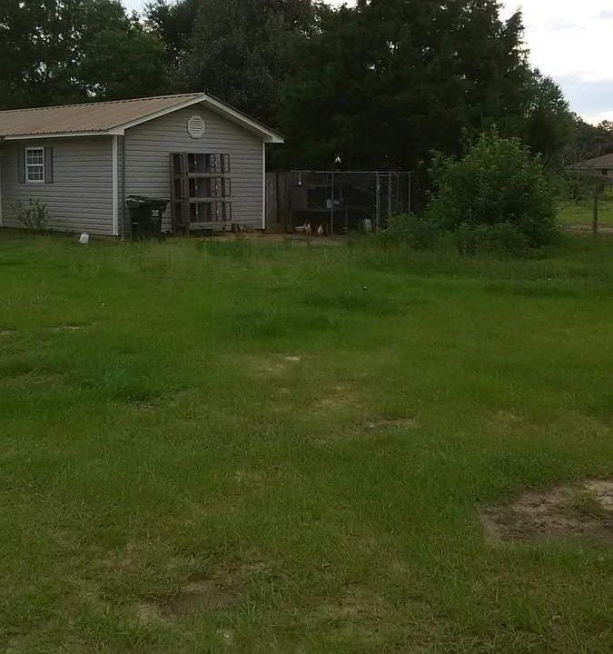 2nd image of 32586 Seminole Rd W