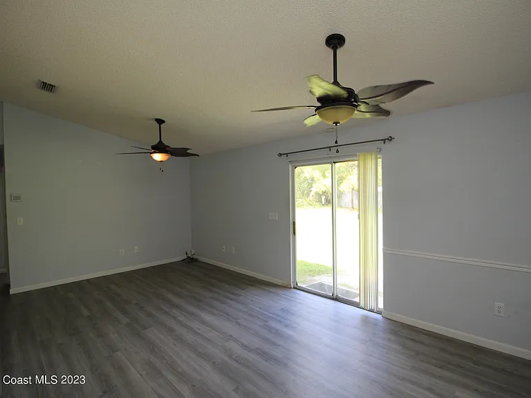 220 Tipton Rd SW — Photo 6
