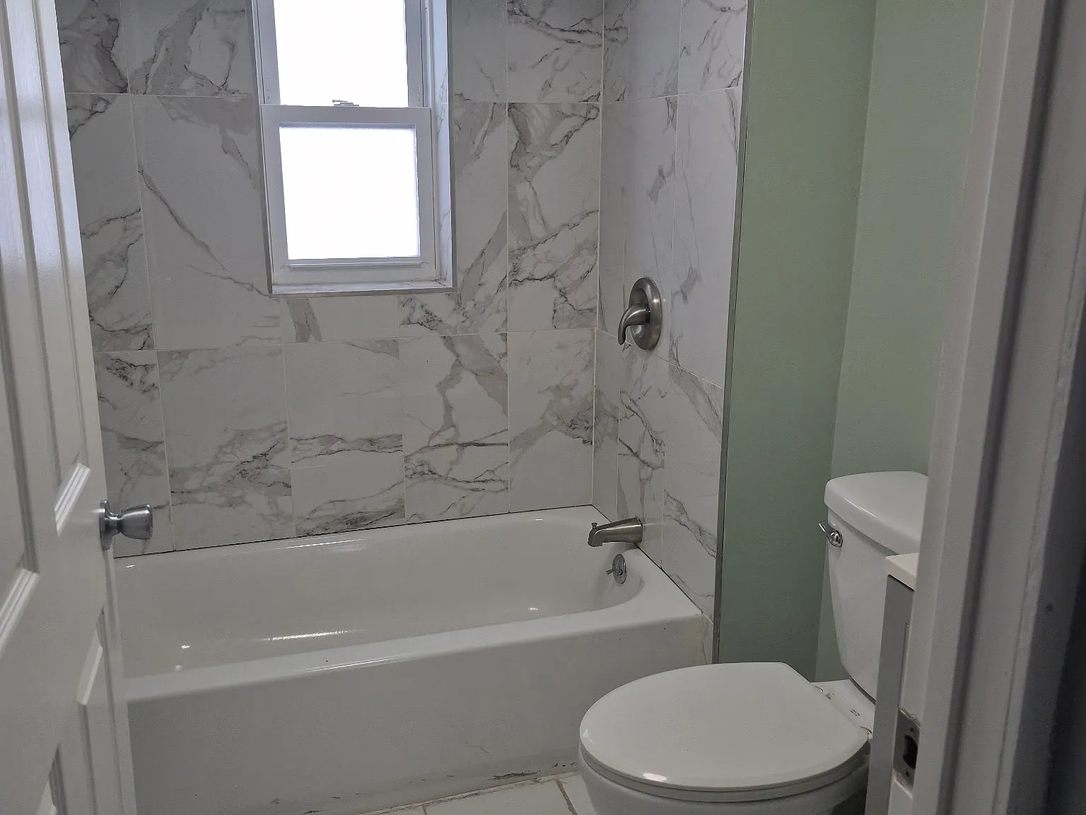 3 bed, $1,500 — Photo 1
