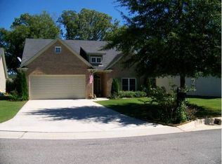 1821 Tyler Cir, Leeds, AL 35094