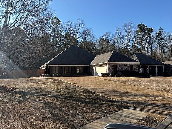 3rd image of 360 Provision Pkwy