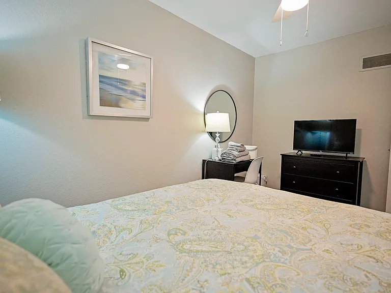 413 SE Lana Ct — Photo 25