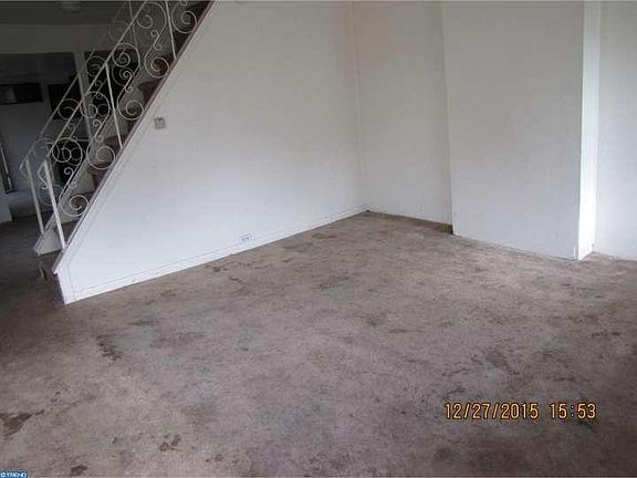 2nd image of 309 Somerset St