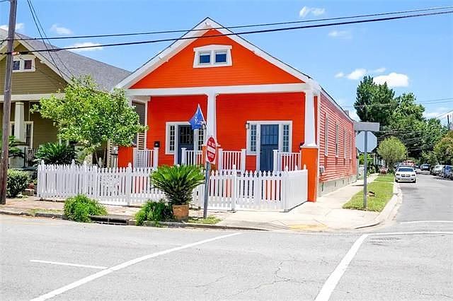 1st image of 301 Morgan St