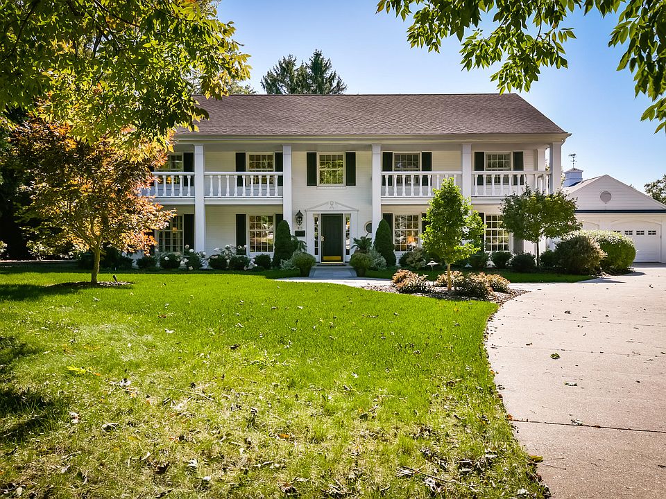 1st image of 511 E Lake Hill Ct
