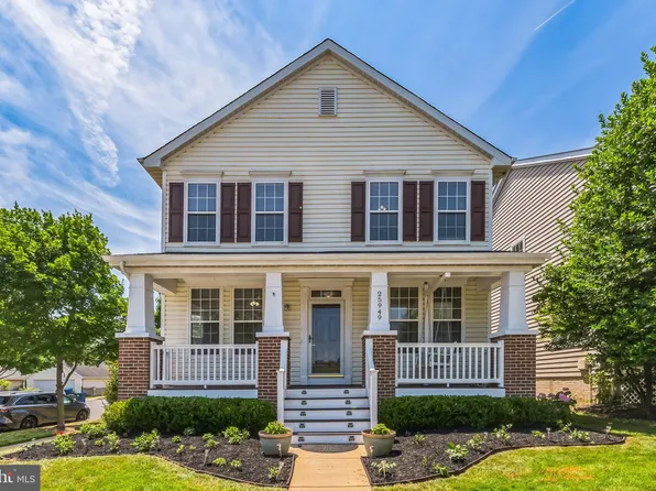 25949 Rachel Hill Dr, Chantilly, VA 20152