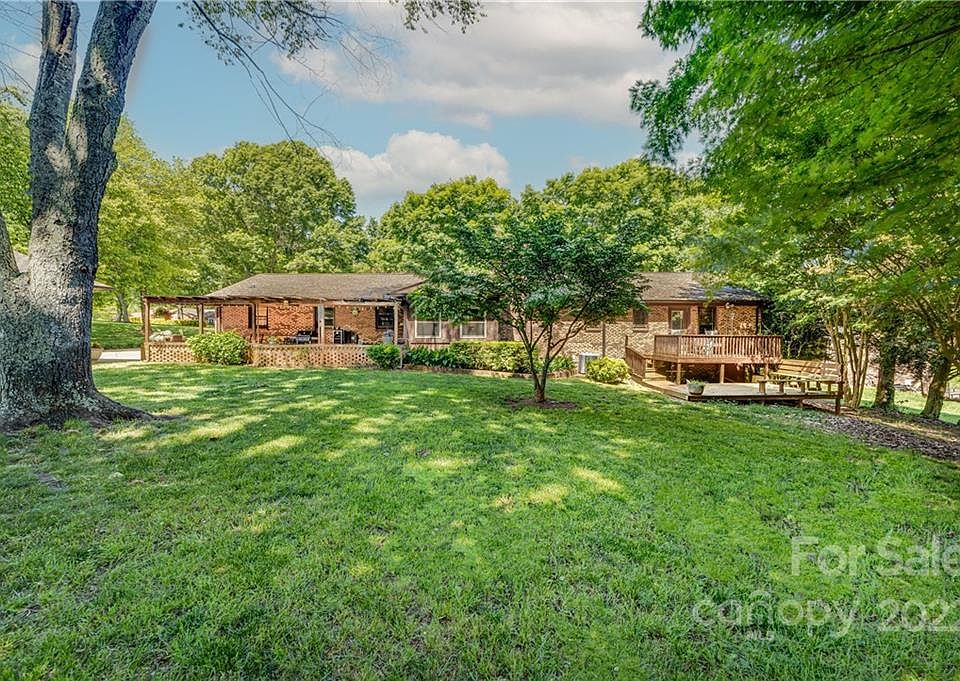 1401 Arden Dr, Lincolnton, NC 28092 Zillow