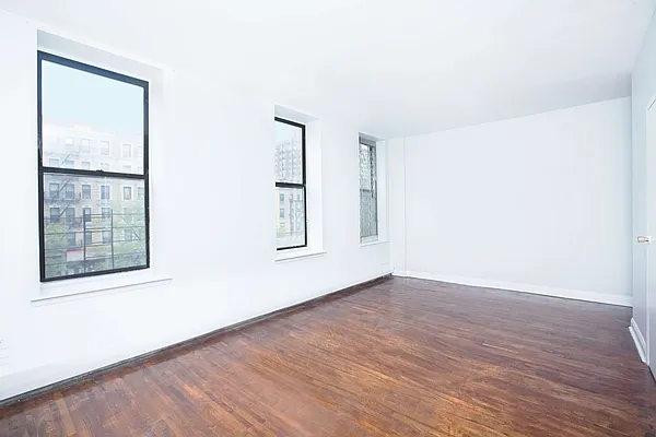 Rented by Arden Realty Corp. | media 21