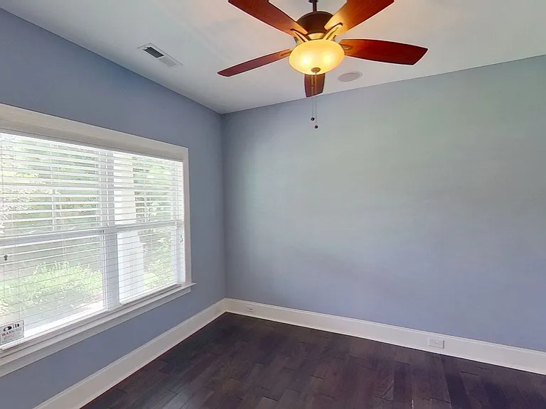 122 Saltwater Landing Dr — Photo 13