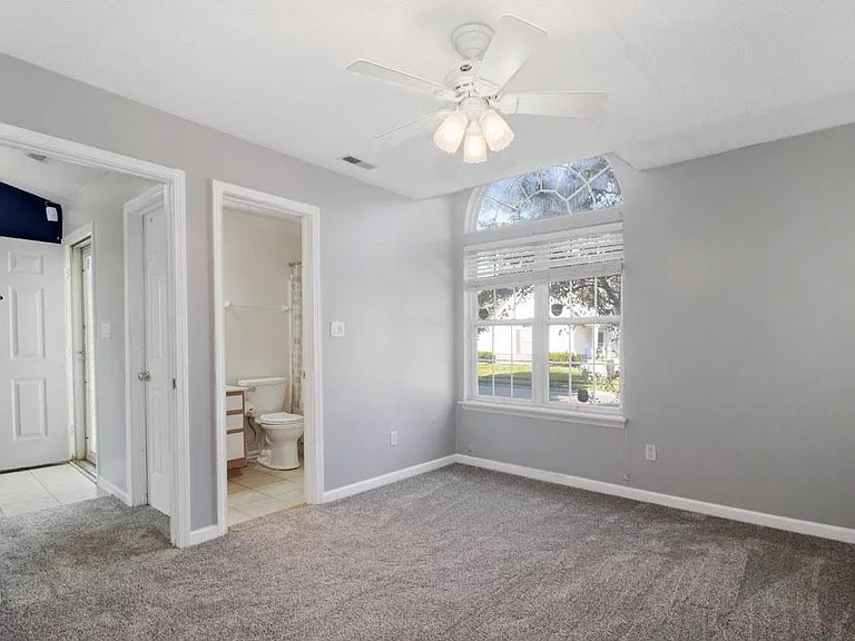 5755 Eden Village Dr — Photo 13