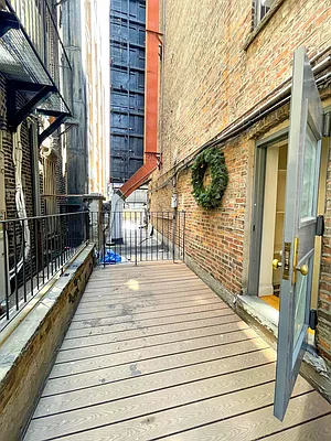 Rented by City Connections Realty | media 34