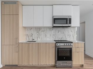 500 Dupont St #513, Toronto, ON