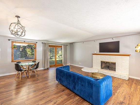 2nd image of 7804 N Madison Ct