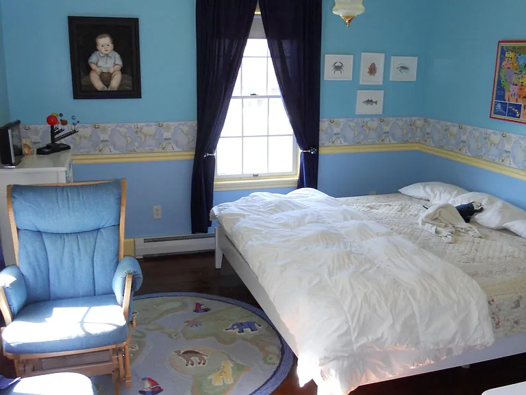 239 Foundry St — Photo 24