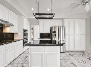 901 Clearwood Ave, Riverside, CA 92506