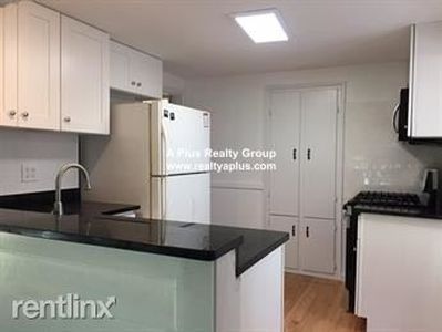 563 Poplar St, Roslindale, MA, 02131