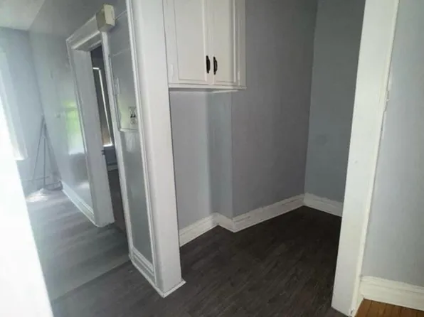 111 Baldwin Avenue image 3 of 6