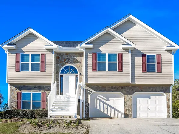 55 Richmond Dr, Hiram, GA 30141