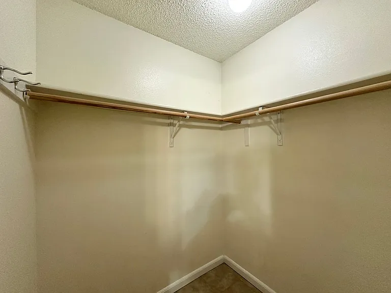 5010 White Rock Dr — Photo 25