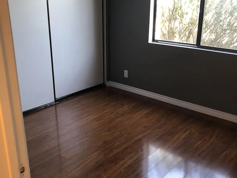 9193 Birchwood Ct — Photo 4