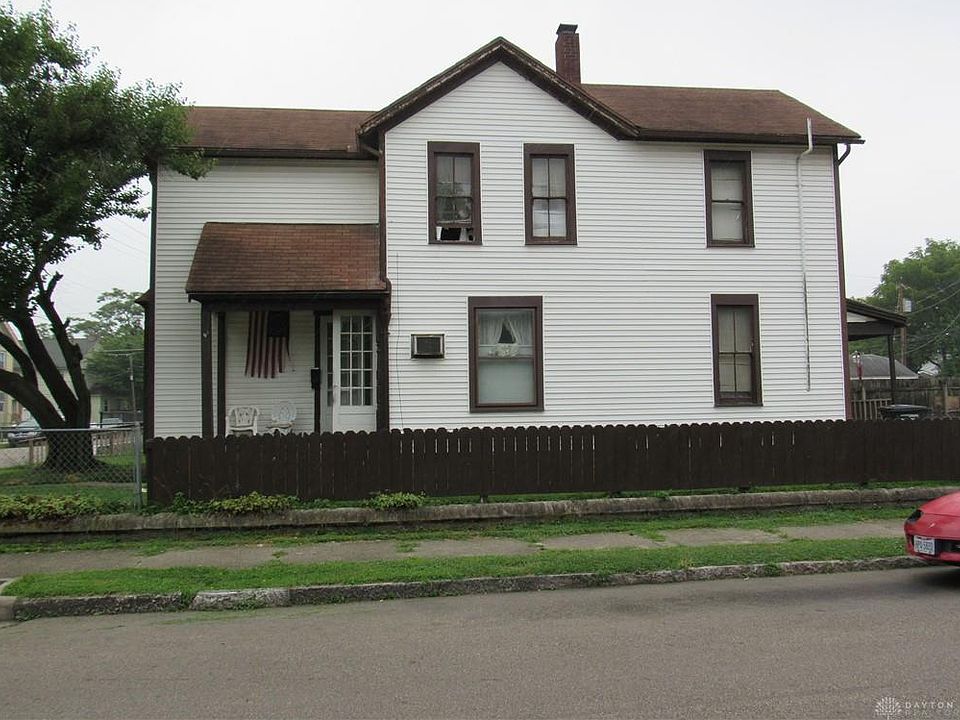 1st image of 2831 E 5th St