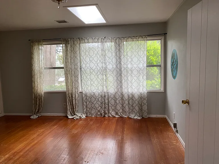 4170 Sunridge Rd — Photo 9