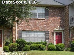 519 Greenbriar Dr, Pine Bluff, AR 71603