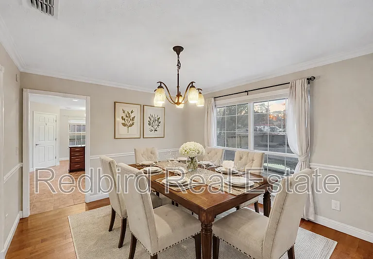 399 Clarkston Dr — Photo 5