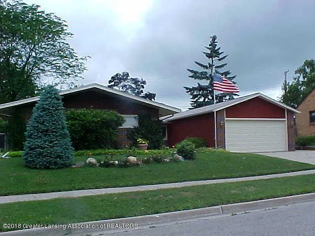 2210 Carol Way photo 1