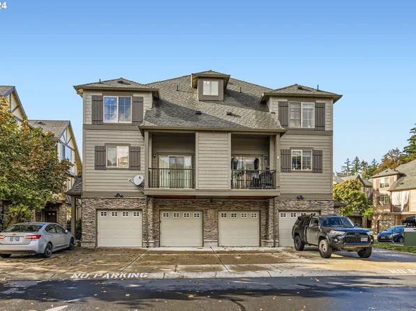 874 NE Wheelock Pl, Hillsboro, OR 97006