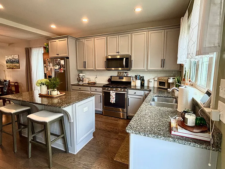 1123 Sray Ln — Photo 15
