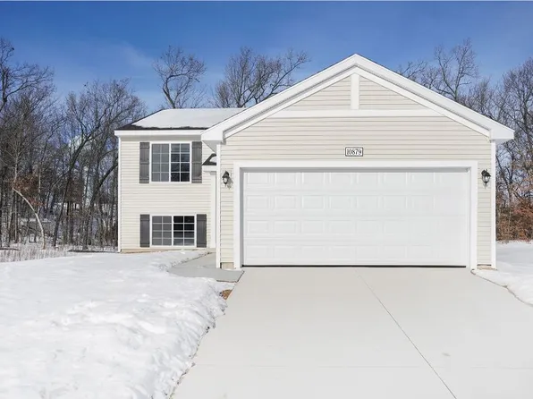 1943 Harold St, Adrian, MI 49221