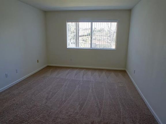 5th image of 1301 S Atlantic Blvd APT 106A