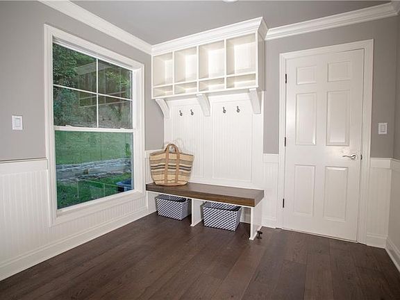 2nd image of 105 Wynnwood Dr