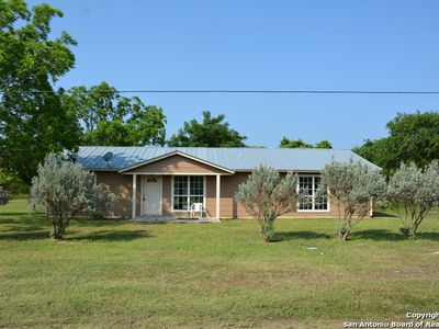 415 1ST ST, Bandera, TX, 78003