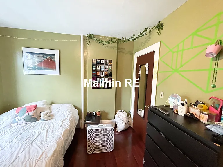 74 Hammond St #2 — Photo 13