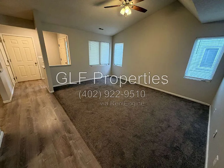 1710 Prairie Ave — Photo 2