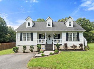 115 Bell Dr, Thomasville, NC 27360