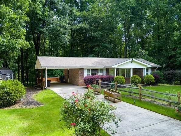 514 Macedonia Forest Cir, Canton, GA 30115