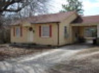 1005 Curtis St, Paris, TN 38242