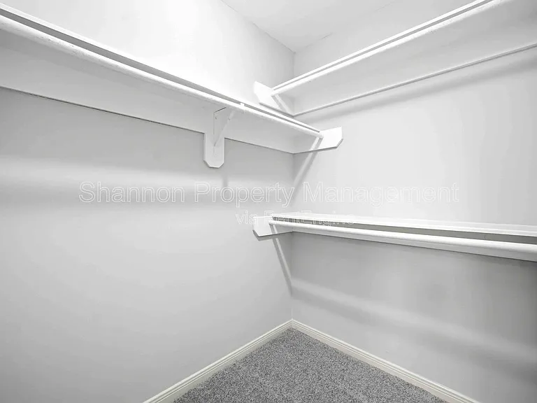 15911 Moon Rock Dr — Photo 26