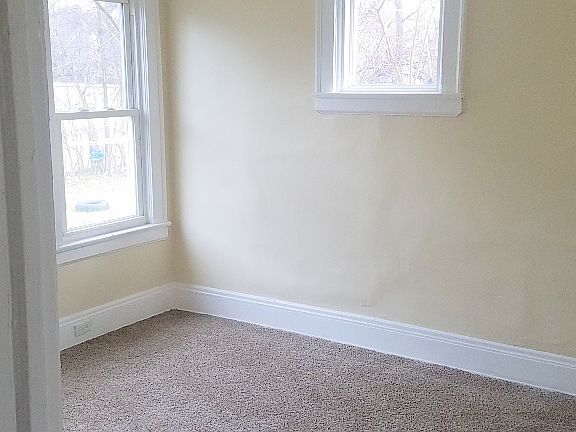 4th image of 3593 E 118th St