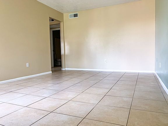 5th image of 4900 Wyoming Blvd NE #20
