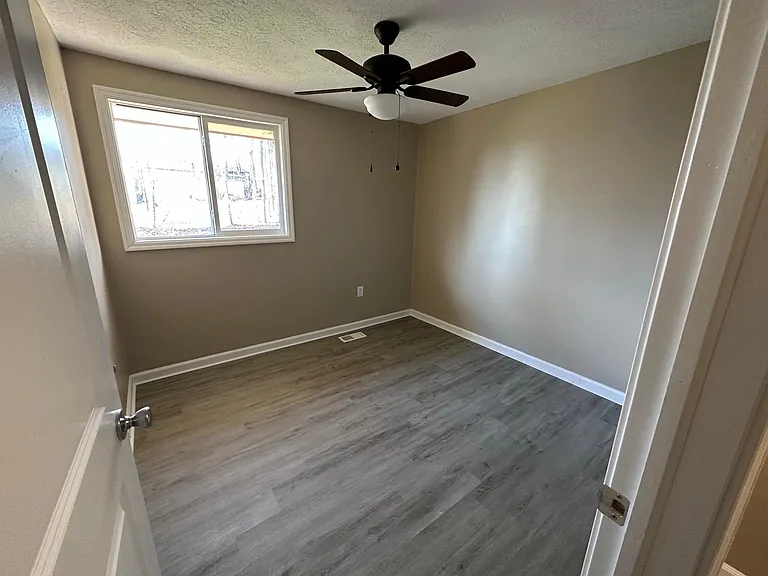 3113 Laurel Ridge Cir — Photo 12