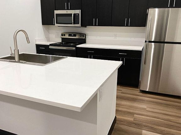 2nd image of 1700 Western Ave APT 1-101