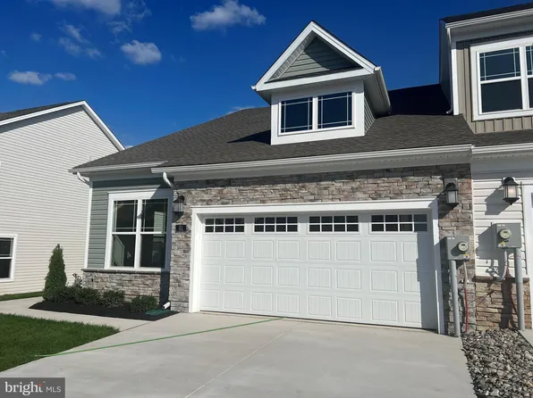 51 Boneset Dr, Gettysburg, PA 17325