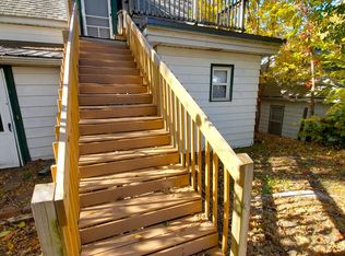 712 Riverside Dr #1/2, Waterloo, IA 50703