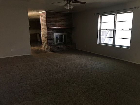 3rd image of 1217 Ruswood Dr
